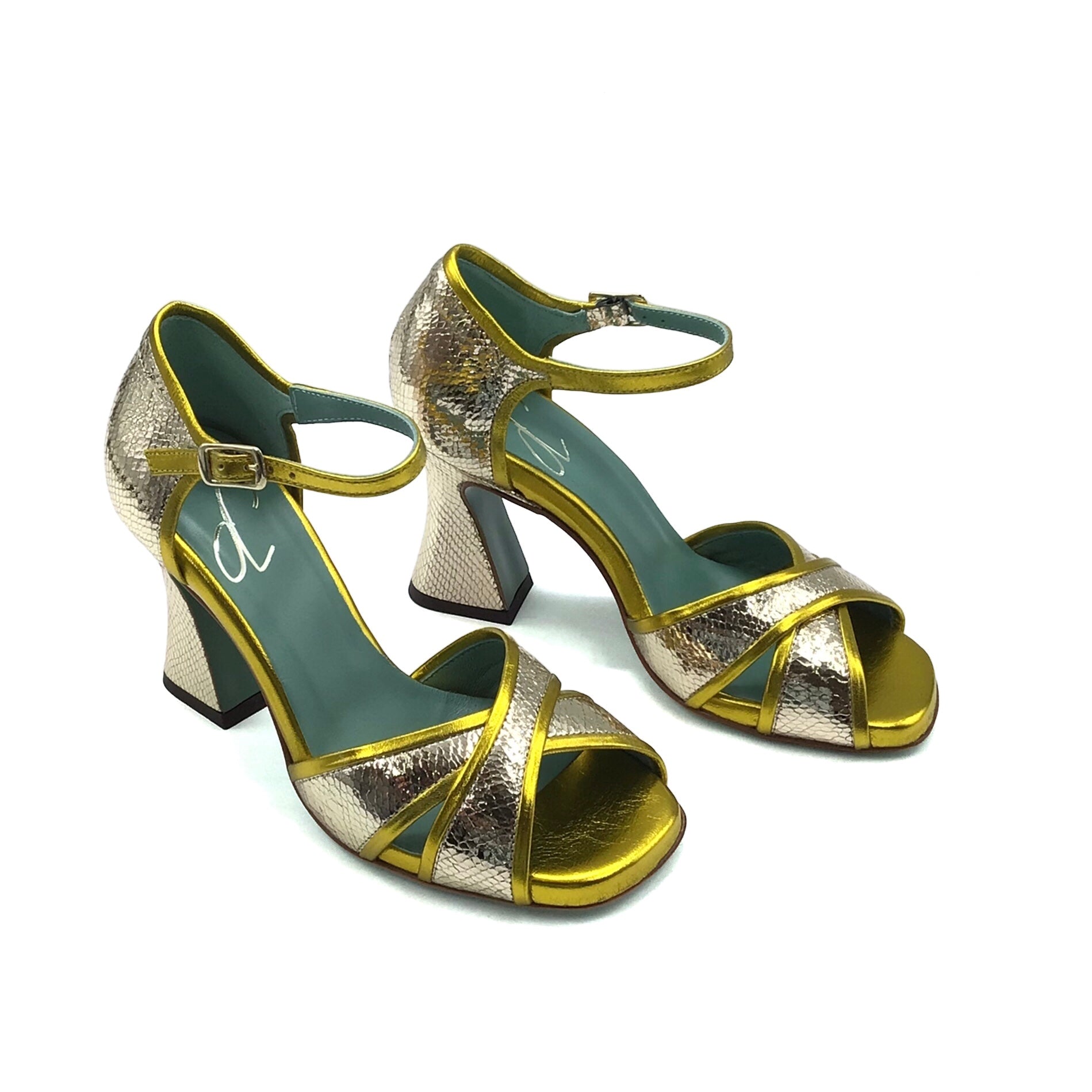 Paola d’Arcano 3639 Platine