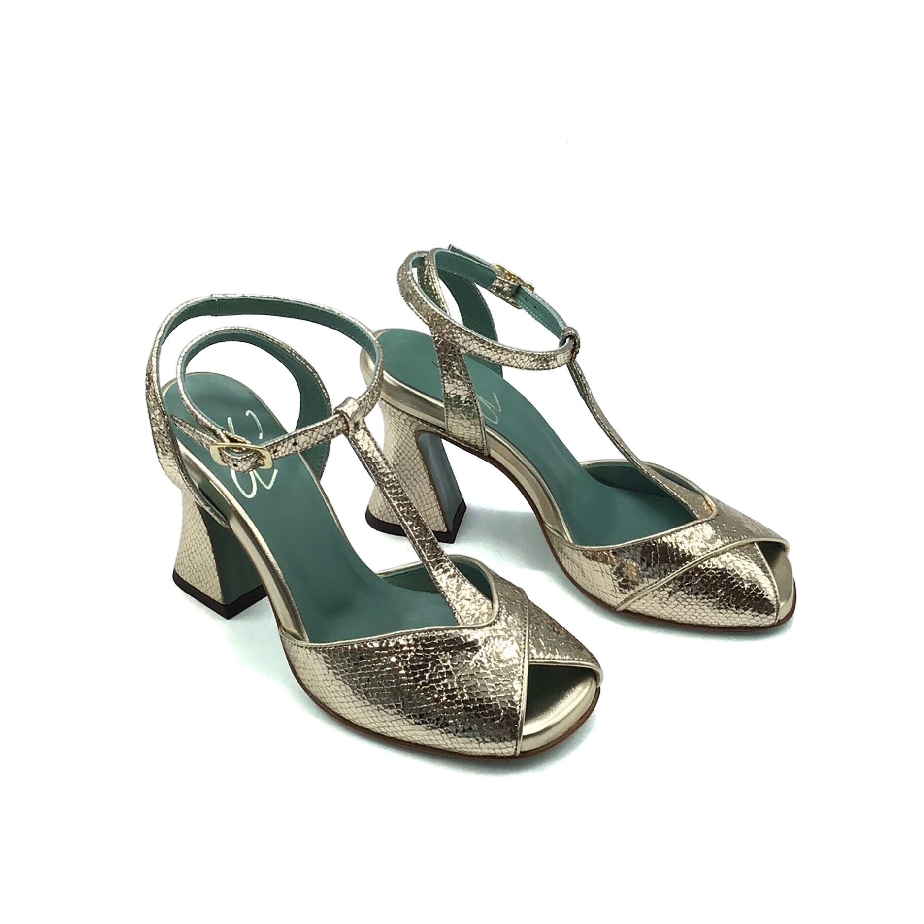 Paola d’Arcano 3633 Platine