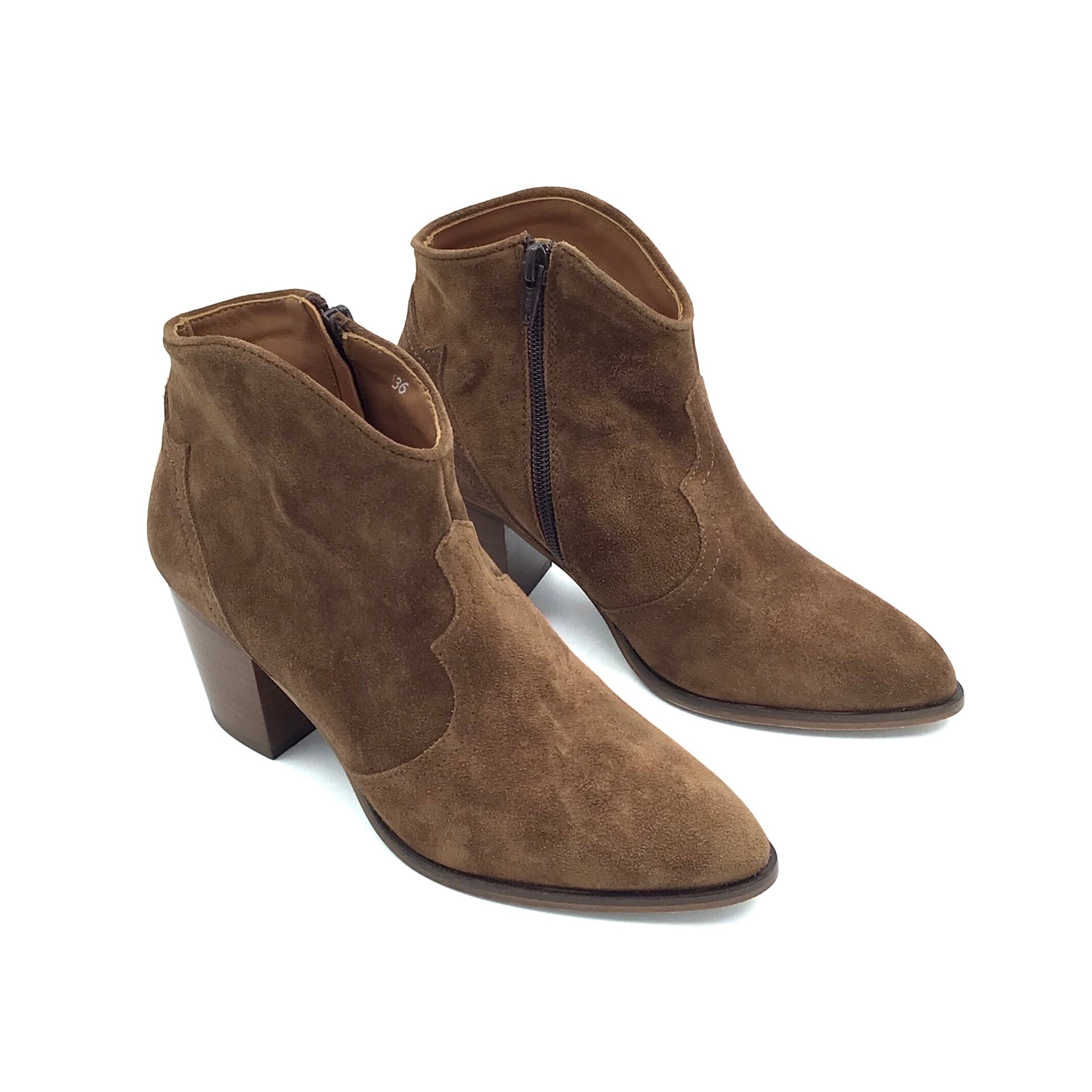Aliwel Gabino Camel